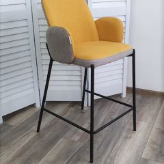 Полубарный стул NYX (H=65cm) VF106 желтый / VF120 серый М-City в Советском - sovetskiy.mebel24.online | фото 2