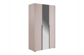 КАТРИН Шкаф трехдверный 105.02 в Советском - sovetskiy.mebel24.online | фото